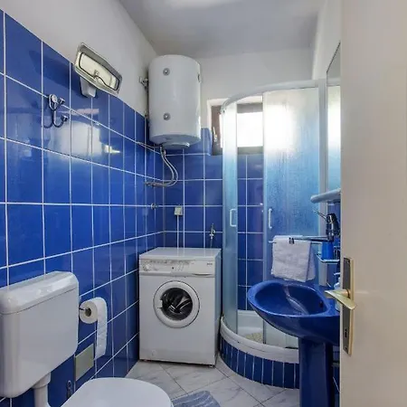 With Parking Space - 21216 * Vodice