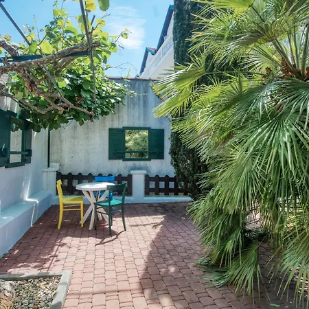 Appartamento With Parking Space - 21216